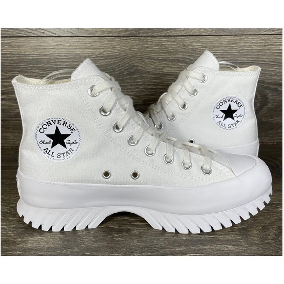 Converse Chuck Taylor All Star Lugged 2.0 Mens Sneaker Sz 8.5 White HIgh Top New - Picture 2 of 9